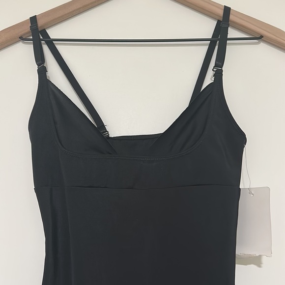 Black seamless shapewear slip dress - Picture 5 of 6